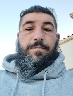 Mick's profile, a single 46-year-old a man in Soubise