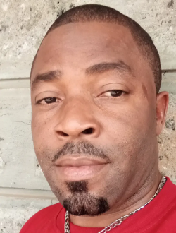 Perfil de Peter, un hombre soltero(a) de 48 años en Lagos