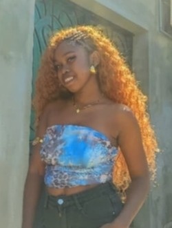 Zara Elicia's profile, a single 21-year-old a woman in Antalaha