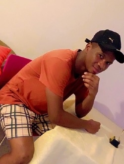 Ossy Séré's profile, a single 21-year-old a man in Sousse
