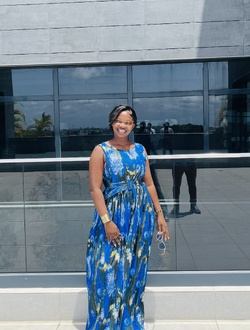 Admète's profile, a single 25-year-old a woman in Cotonou