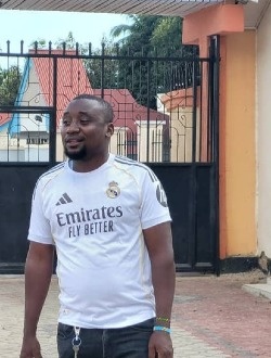 Jules's profile, a single 40-year-old a man in Bukavu