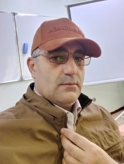 Salim's profile, a single 48-year-old a man in Constantine