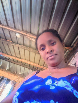 Alice's profile, a single 40-year-old a woman in Antananarivo