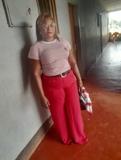 Brigitte's profile, a single 38-year-old a woman in Douala