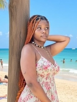 Mirabel's profile, a single 24-year-old a woman in Kasoa