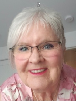 Louise's profile, a single 74-year-old a woman in Trois-Rivières