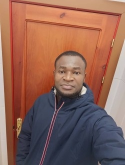 Camilien's profile, a single 30-year-old a man in Valladolid