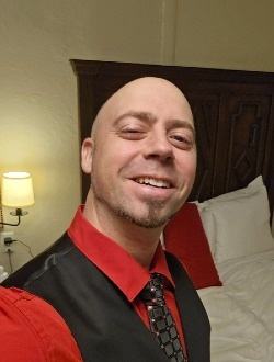 Yanick's profile, a single 40-year-old a man in Beloeil
