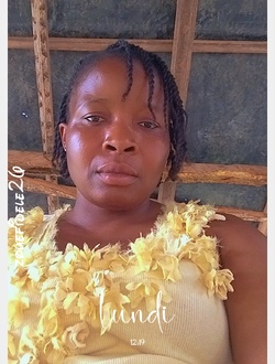 Fidèle's profile, a single 38-year-old a woman in Bloléquin