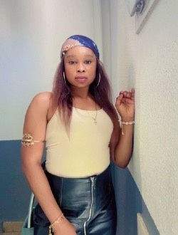 Laetitia's profile, a single 34-year-old a woman in Guéret