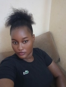Pauline's profile, a single 35-year-old a woman in Ouagadougou