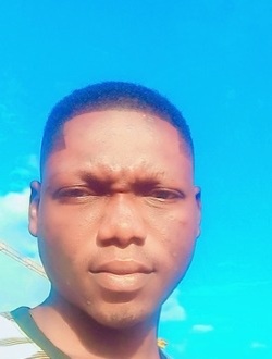 Ramsès's profile, a single 21-year-old a man in Abidjan