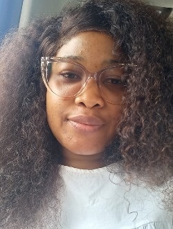 Anne's profile, a single 25-year-old a woman in Abang