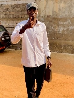 Issa's profile, a single 23-year-old a man in Yaoundé