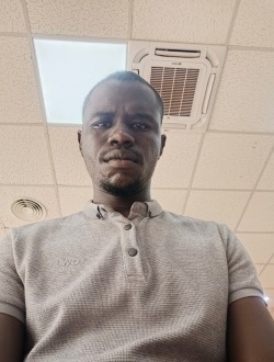 Richmond's profile, a single 30-year-old a man in Paris