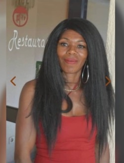 Louisa's profile, a single 41-year-old a woman in Yaoundé