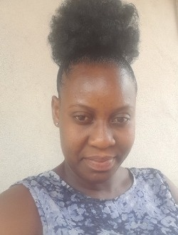Ornella's profile, a single 28-year-old a woman in Lomé