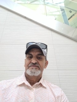 Frd's profile, a single 65-year-old a man in Montréal