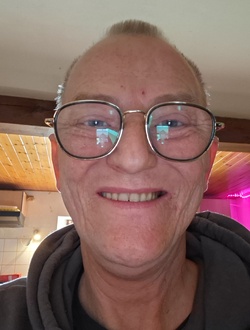 Emmanuel's profile, a single 58-year-old a man in Mormont