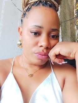 Chantal's profile, a single 31-year-old a woman in Yaoundé