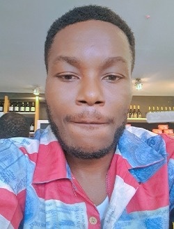 Bratan's profile, a single 33-year-old a man in Dabou