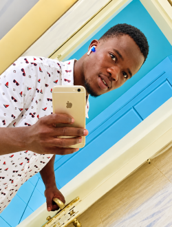 profile picture 0