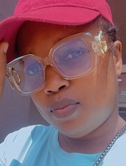 Best's profile, a single 38-year-old a woman in Abam