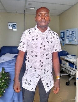 Ulriche's profile, a single 33-year-old a man in Douala