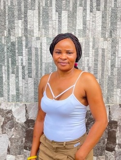 Lanie's profile, a single 40-year-old a woman in Yaoundé