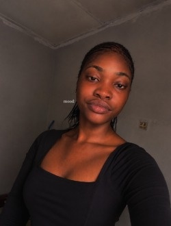 Rosé's profile, a single 24-year-old a woman in Abuja