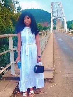 Caella's profile, a single 20-year-old a woman in Antalaha