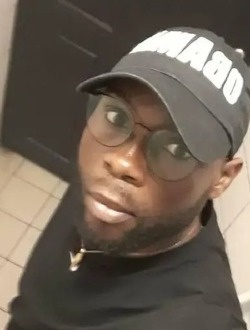 Gaël's profile, a single 35-year-old a man in Douala