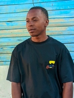 profile picture 0