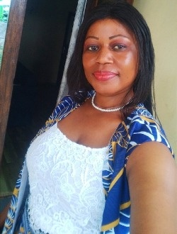 Sabine Rose's profile, a single 37-year-old a woman in Douala