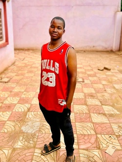 Sidiki's profile, a single 18-year-old a man in Faladié