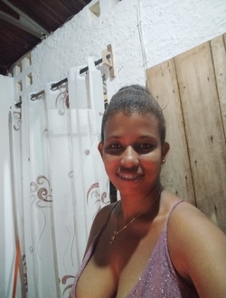 Clara's profile, a single 31-year-old a woman in Nosy-Be
