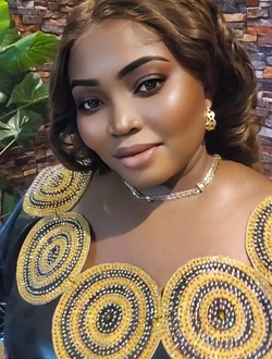 Fanny's profile, a single 34-year-old a woman in Aru