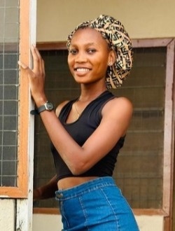Mia's profile, a single 24-year-old a woman in Cotonou