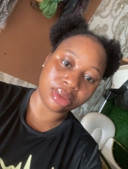 Cynthia Oluchi's profile, a single 28-year-old a woman in Ikeja