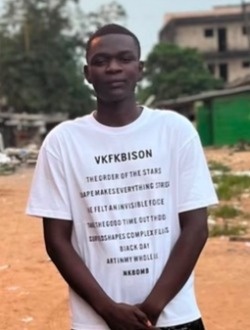 Moussa's profile, a single 23-year-old a man in Abidjan