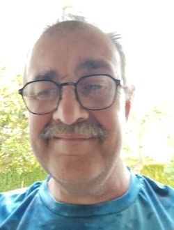 Jean's profile, a single 52-year-old a man in Bressuire