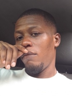 Role Ngouma's profile, a single 26-year-old a man in Brazzaville