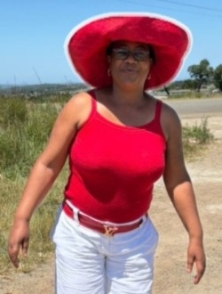 Porah's profile, a single 59-year-old a woman in East London