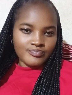 Diane's profile, a single 31-year-old a woman in Bafoussam