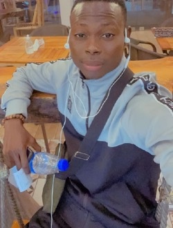 Yattassaye's profile, a single 27-year-old a man in Anvers
