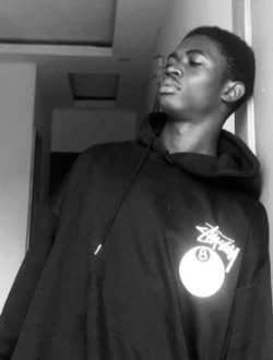 Yvane's profile, a single 20-year-old a man in Petit Abidjan-Youkou