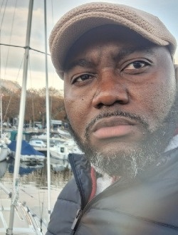 Mack's profile, a single 45-year-old a man in Aix-les-Bains