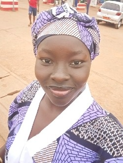 Fadimatou's profile, a single 18-year-old a woman in Yaoundé