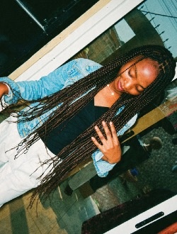 Rodia's profile, a single 19-year-old a woman in Brazzaville